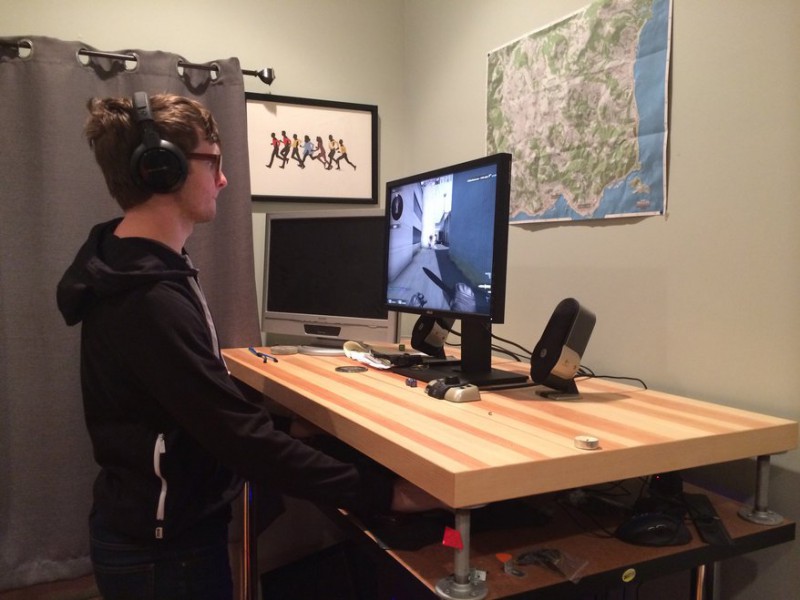 A year of PC gaming with a standing desk