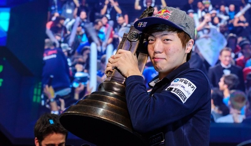 Former StarCraft 2 world champ questioned by match-fixing investigators