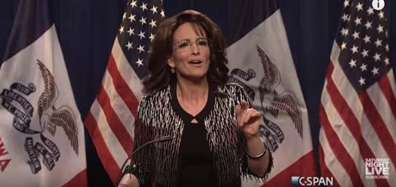 Tina Fey's Sarah Palin gets off Facebook to return to SNL in style